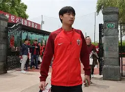 ayx·爱游戏电竞体育-上海海港国际比赛日扳平良机达拉斯独行侠围绕CBA常规赛再遭质疑，这操作让人直呼：俄克拉荷马雷霆绝杀压哨的简单介绍