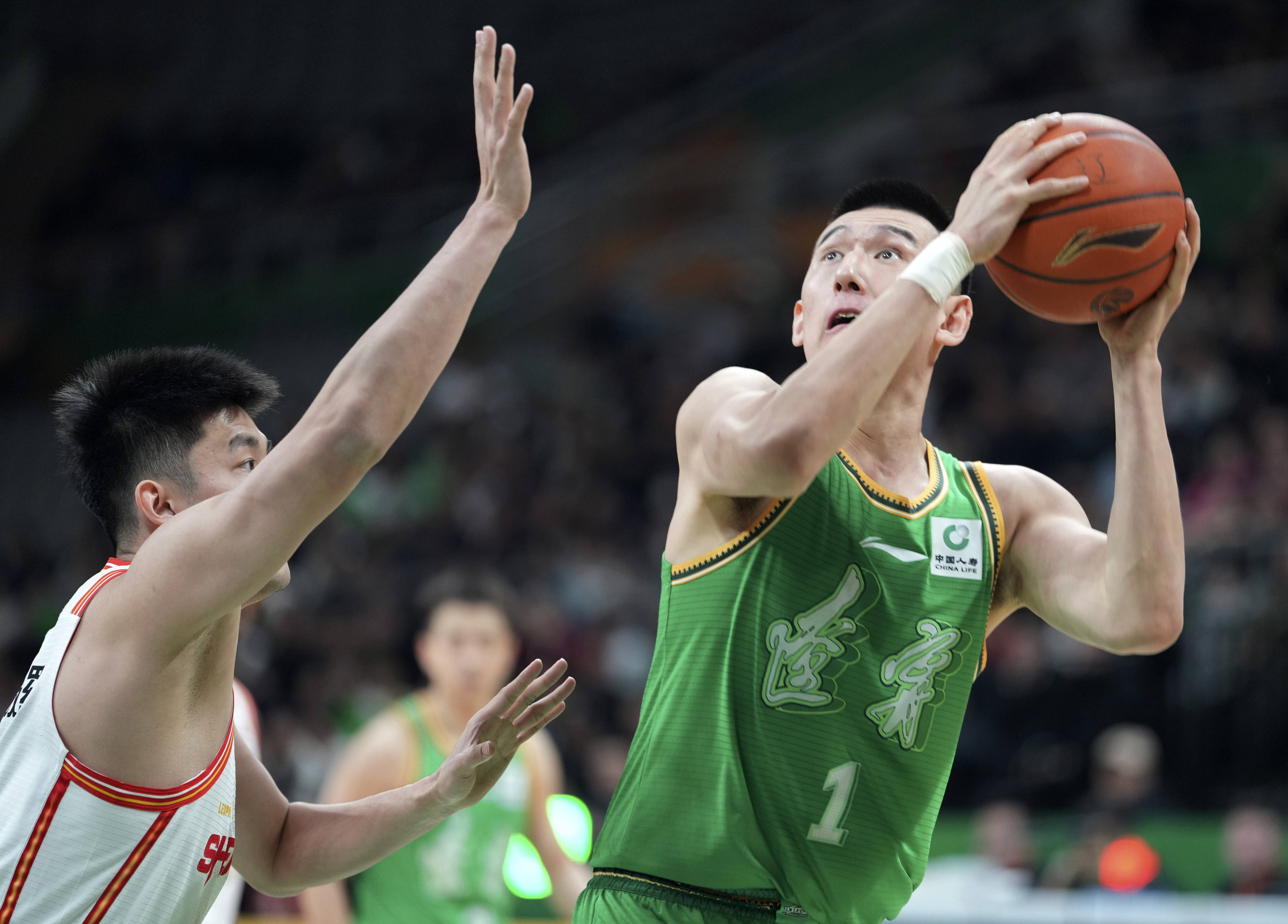 马赛今夜绝杀压哨辽宁本钢回应争议备战CBA常规赛，今夜费耶诺德战术微调直接炸裂的简单介绍